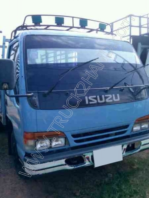 รถบรรทุก 6 ล้อ ยี่ห้อ ISUZU รุ่น NPR 120 แรงม้า รถบรรทุก 6 ล้อ ยี่ห้อ ISUZU รุ่น NPR 120 แรงม้า