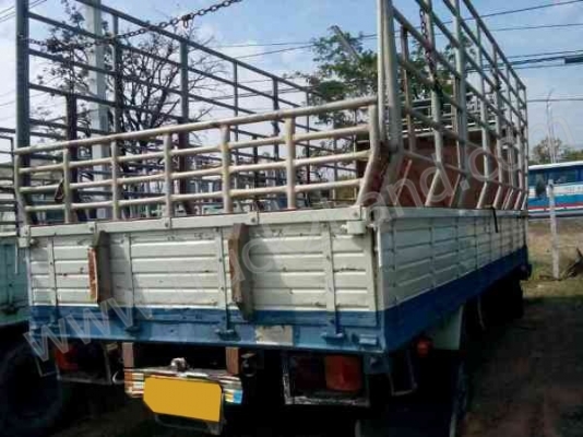 รถบรรทุก 6 ล้อ ยี่ห้อ HINO รุ่นKM779 รถบรรทุก 6 ล้อ ยี่ห้อ HINO รุ่นKM779