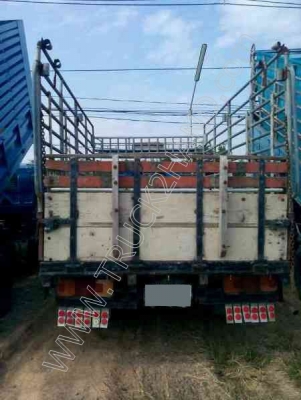 รถบรรทุก 6 ล้อ ยี่ห้อ ISUZU 100 แรงม้า รถบรรทุก 6 ล้อ ยี่ห้อ ISUZU 100 แรงม้า