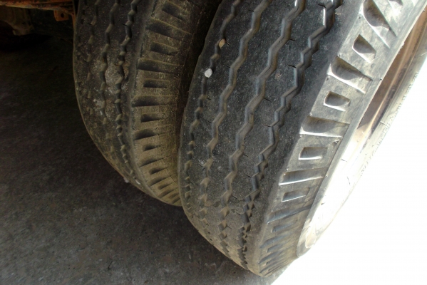 ขายด่วนรถ6ล้อHINOFC2Wเครือง120แรงม้าปี39ติดเฮียบ3ตัน ขายด่วนรถ6ล้อHINOFC2Wเครือง120แรงม้าปี39ติดเฮียบ3ตัน