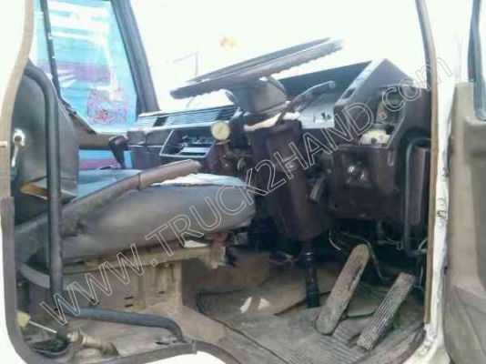 รถบรรทุก 10 ล้อดั๊มพ์ ยี่ห้อ MITSUBISHI รุ่น FUSO รถบรรทุก 10 ล้อดั๊มพ์ ยี่ห้อ MITSUBISHI รุ่น FUSO