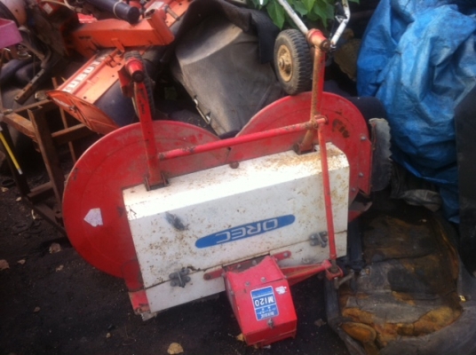 ขายรถตัดหญ้านั่งขับ OREC Bridie ขายรถตัดหญ้านั่งขับ OREC Bridie