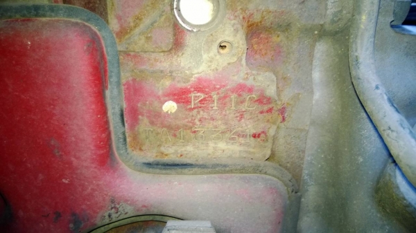 ขายรถสิบล้อบรรทุกน้ำมัน Isuzu 240 หัวขาว FXZ23NFY 2 เพลา เครื่อง P11C โหลดบน ทะเบียนพร้อม