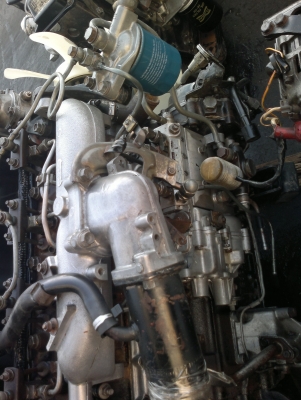 เครื่อง Isuzu 4BD1 สวยๆ พร้อมใบคุม เครื่อง Isuzu 4BD1 สวยๆ พร้อมใบคุม