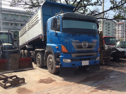 ขายHINO ซีรี 700  12 ล้อดั๊ม