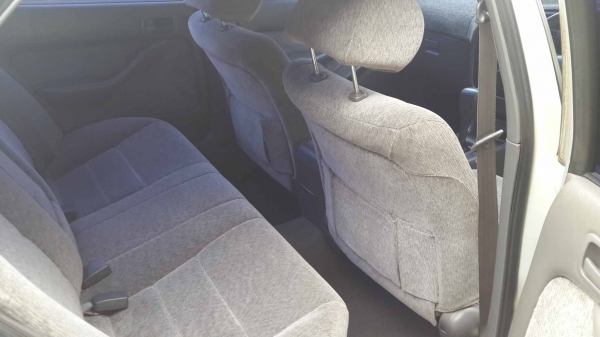 ขาย Toyota camry 2.2 Gli.ตัวท็อป สภาพสวยพร้อมใช้งาน ติดแก็ส Lpg ระบบหัวฉีดแล้วครับ