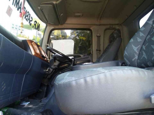 ขายรถบรรทุกสิบล้อดั๊มพ์ HINO mega เครื่องเดิม 320 ดั๊มพ์เหล็ก  ปี48ทะเบียนพร้อม