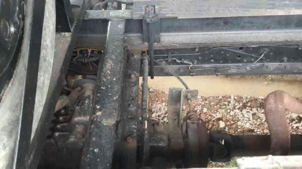 รถอีซูซุ 6 ล้อดั้ม 115 แรงม้า ปี 37  สนใจติดต่อ 081 - 6079515