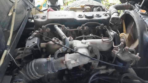 รถอีซูซุ 6 ล้อดั้ม 115 แรงม้า ปี 37  สนใจติดต่อ 081 - 6079515