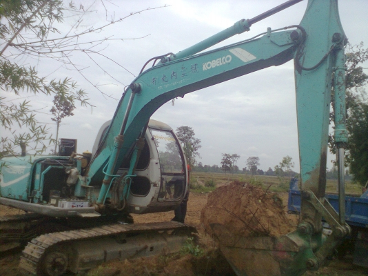 ต้องการขายรถแบดโฮ มือสองด่วน ต้องการขายรถแบดโฮ มือสองด่วน