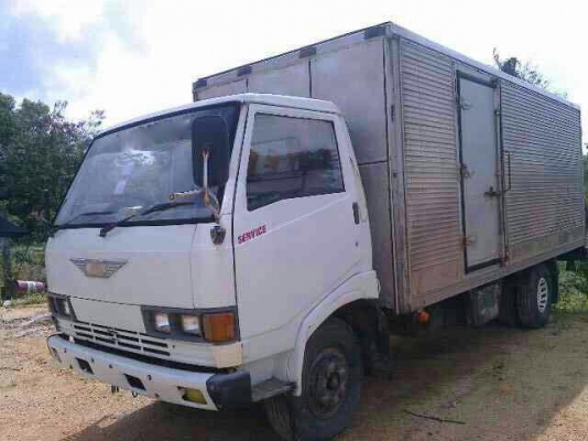 รถฮีโน่ 6 ล้อ ตู้แห้ง KM779 117 แรงม้า.  สนใจติดต่อ 081 - 6079515