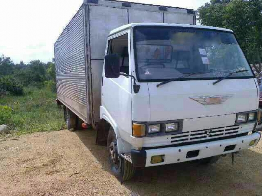 รถฮีโน่ 6 ล้อ ตู้แห้ง KM779 117 แรงม้า.  สนใจติดต่อ 081 - 6079515