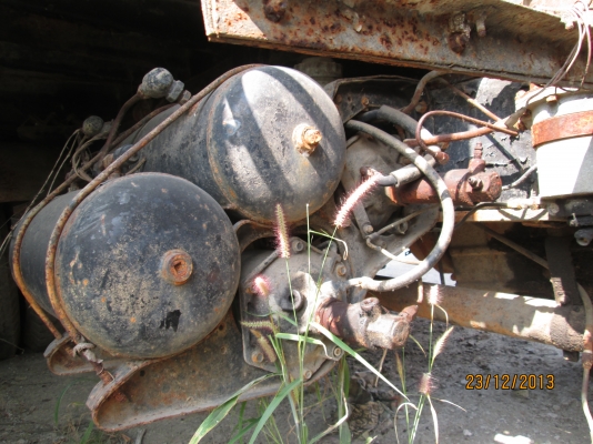 นิสสันCW41M-10ล้อดั้ม2เพลาเครื่อง260โบว์- นิสสันCW41M-10ล้อดั้ม2เพลาเครื่อง260โบว์-