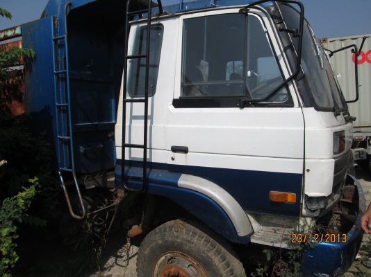 นิสสันCW41M-10ล้อดั้ม2เพลาเครื่อง260โบว์- นิสสันCW41M-10ล้อดั้ม2เพลาเครื่อง260โบว์-