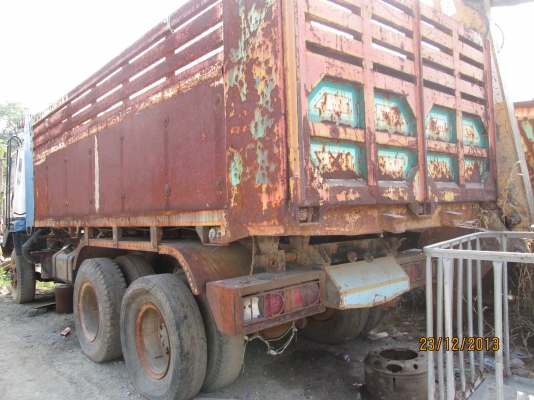 นิสสันCW41M-10ล้อดั้ม2เพลาเครื่อง260โบว์- นิสสันCW41M-10ล้อดั้ม2เพลาเครื่อง260โบว์-