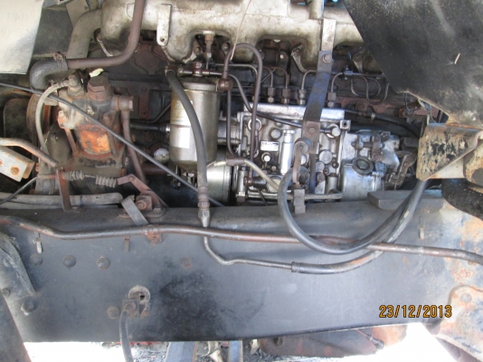 นิสสันCW41M-10ล้อดั้ม2เพลาเครื่อง260โบว์- นิสสันCW41M-10ล้อดั้ม2เพลาเครื่อง260โบว์-