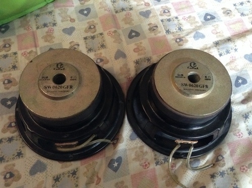 ขายลำโพงsub 6นิ้วยี่ห้อcoralเสียงนุ่มๆหนักๆ