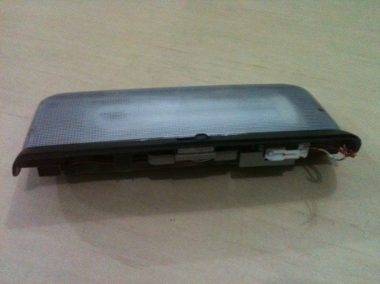 ขายไฟเก๋งรถยนต์ เป็นนีออนมือสอง