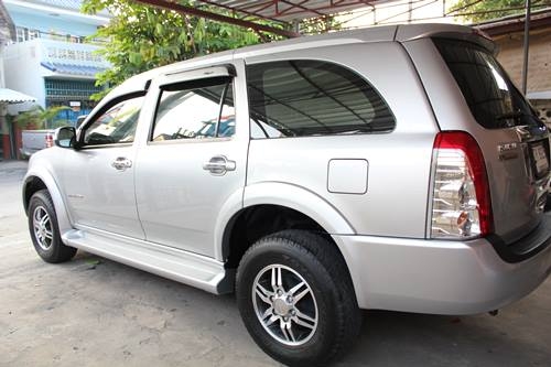 MU-7 SUPER PLATINUM ปี 2010 รถสวย ต่อรองได้ครับ