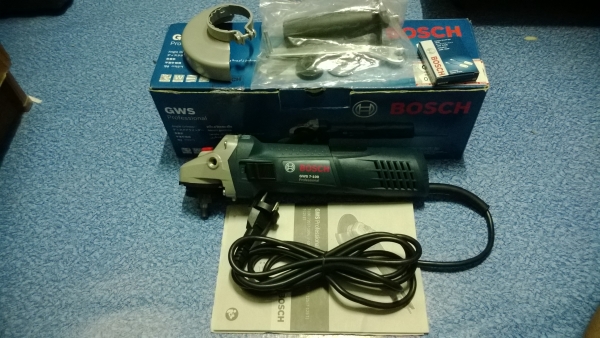 เครื่องเจียร BOSCH รุ่น GWS 7-100