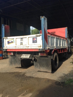ขายรถบรรทุก 6 ล้อ