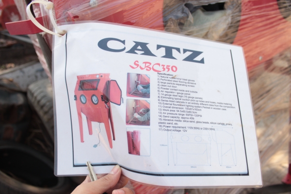 ขายเครื่องพ่นทราย CATZ RA-20 SBC350 220V-240V แบบมีถังเก็บ ราคา 38,000 บาท ขายเครื่องพ่นทราย CATZ RA-20 SBC350 220V-240V แบบมีถังเก็บ ราคา 38,000 บาท