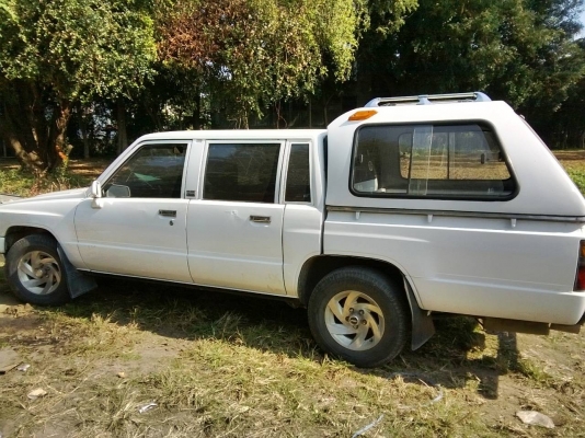 ขาย toyota hilux hero 4ประตู