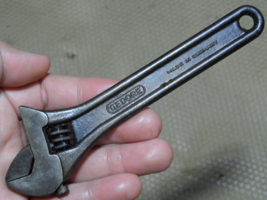 ประแจเลื่อนGEDORE 6" เยอรมัน