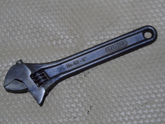 ประแจเลื่อนGEDORE 6" เยอรมัน