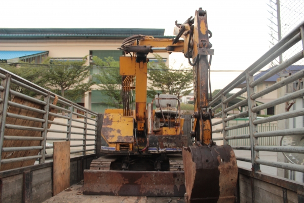 ขายแบคโฮ HANIX S&amp;B20 3 สูบ เครื่อง IZUSU ราคา 245,000 บาท