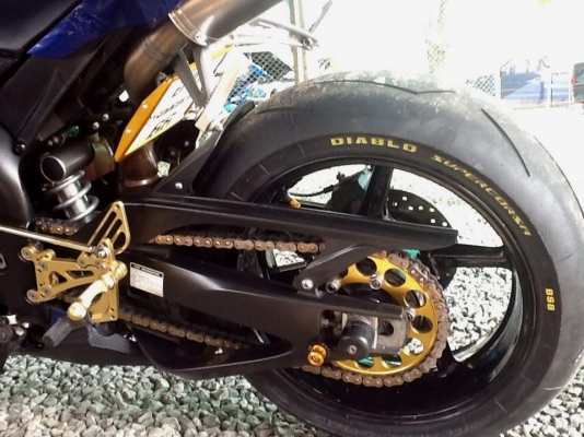 ขาย R1 ปี 2006