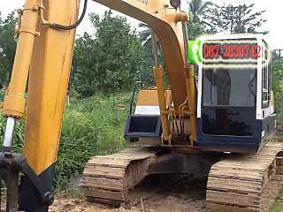 ขาย  รถแบคโฮ KOMATSU PC 100-3 เก่านอก