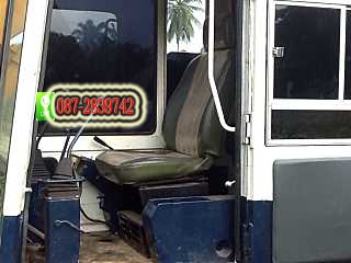 ขาย  รถแบคโฮ KOMATSU PC 100-3 เก่านอก