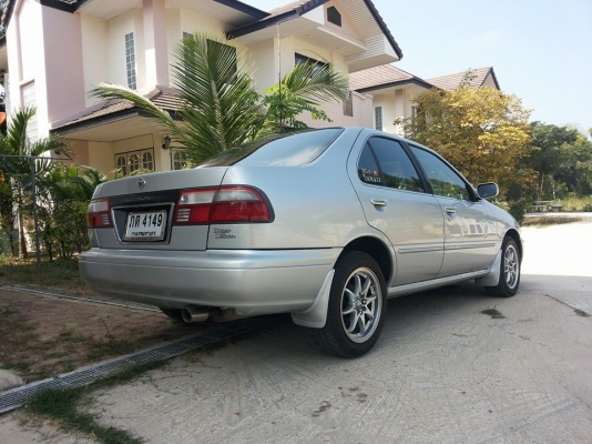 ขายเก๋งพยาบาล