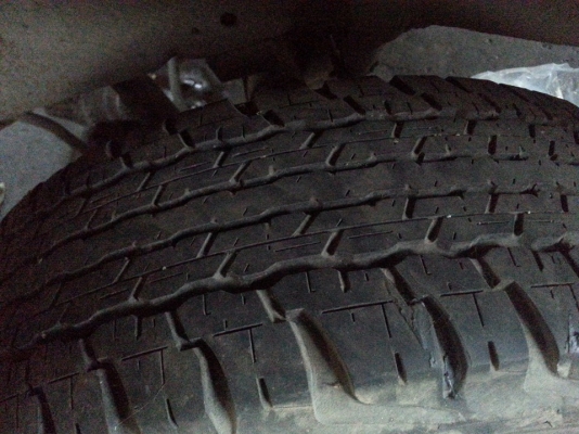 ขายยาง Dunlop AT22 235-75-15 ยางปี 2010 ขายยาง Dunlop AT22 235-75-15 ยางปี 2010