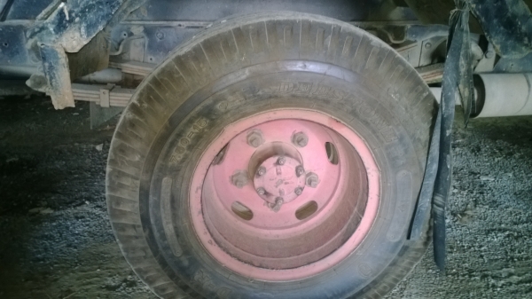 6ล้อด้ัมISUZU KT25  รถ100แรง รถใช้ที่ร้านวัสดุ สภาพยังดี ....พร้อมใช้