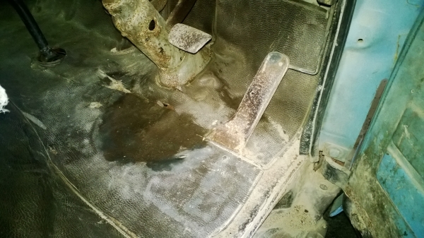 6ล้อด้ัมISUZU KT25  รถ100แรง รถใช้ที่ร้านวัสดุ สภาพยังดี ....พร้อมใช้