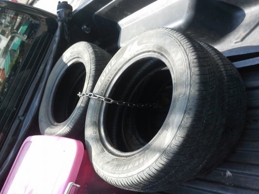 ขายยางขอบ14  1ชุด185/65/14R หายาก สภาพใช้ได้อีกนานเส้นละ450-ด่วน