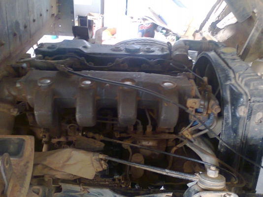 6 ล้อ ISUZU NPR 115 แรงม้า