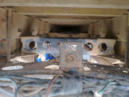 6 ล้อ ISUZU NPR 115 แรงม้า