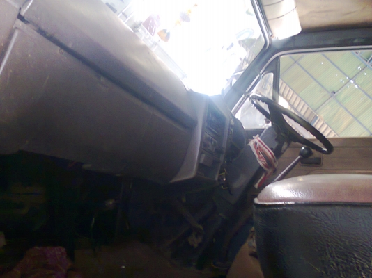 6 ล้อ ISUZU NPR 115 แรงม้า