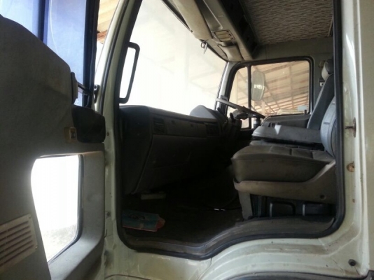 รถอีซูซุ 10 ล้อ หัวลาก 260 แรงม้า ปี 39  สนใจติดต่อ 081 - 6079515