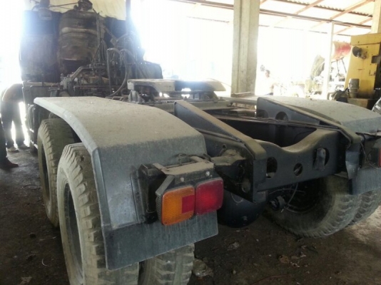 รถอีซูซุ 10 ล้อ หัวลาก 260 แรงม้า ปี 39  สนใจติดต่อ 081 - 6079515