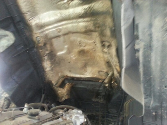 รถอีซูซุ 10 ล้อ หัวลาก 260 แรงม้า ปี 39  สนใจติดต่อ 081 - 6079515