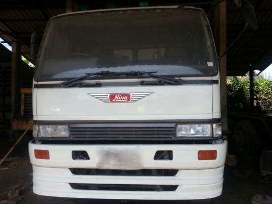 รถอีซูซุ 10 ล้อ หัวลาก 260 แรงม้า ปี 39  สนใจติดต่อ 081 - 6079515