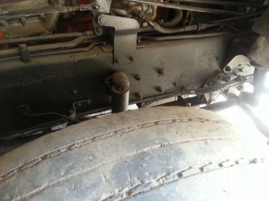 รถอีซูซุ 10 ล้อ หัวลาก 260 แรงม้า ปี 39  สนใจติดต่อ 081 - 6079515