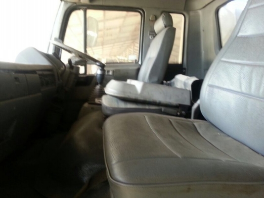 รถอีซูซุ 10 ล้อ หัวลาก 260 แรงม้า ปี 39  สนใจติดต่อ 081 - 6079515