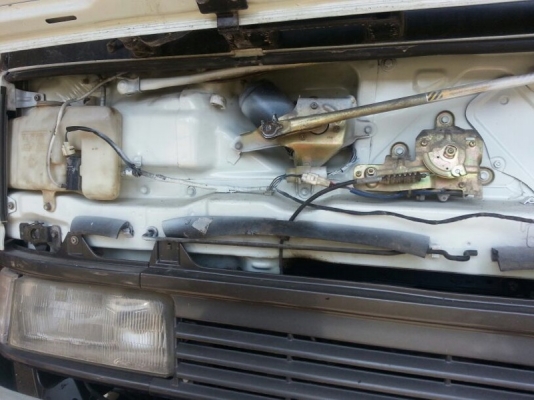 รถอีซูซุ 10 ล้อ หัวลาก 260 แรงม้า ปี 39  สนใจติดต่อ 081 - 6079515