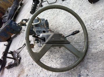 ขายชุดพวงมาลัยของรถบรรทุกฮีโน่เก่าญี่ปุ่น