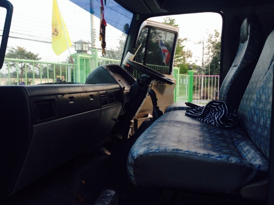 ขาย6ล้อFC4J. ยาว5.50เมตรครับ